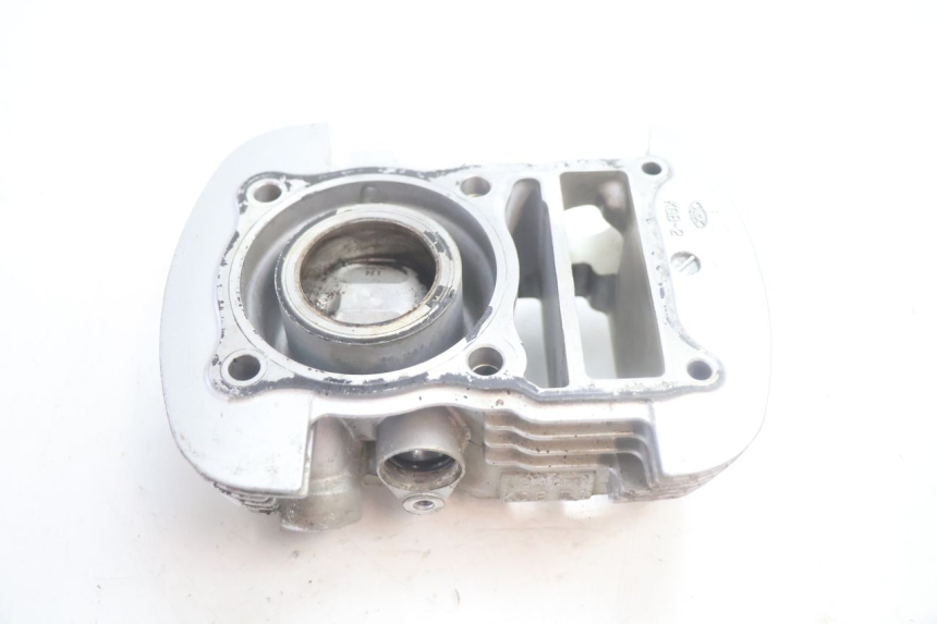 photo de CYLINDRE PISTON AVANT HONDA XLV VARADERO 125 (2007 - 2012) - Gros plan technique