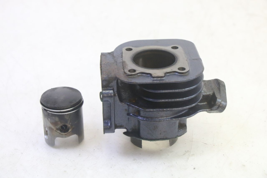 photo de CYLINDRE PISTON MBK BOOSTER SPIRIT 50 (2004 - 2017) - Vue principale
