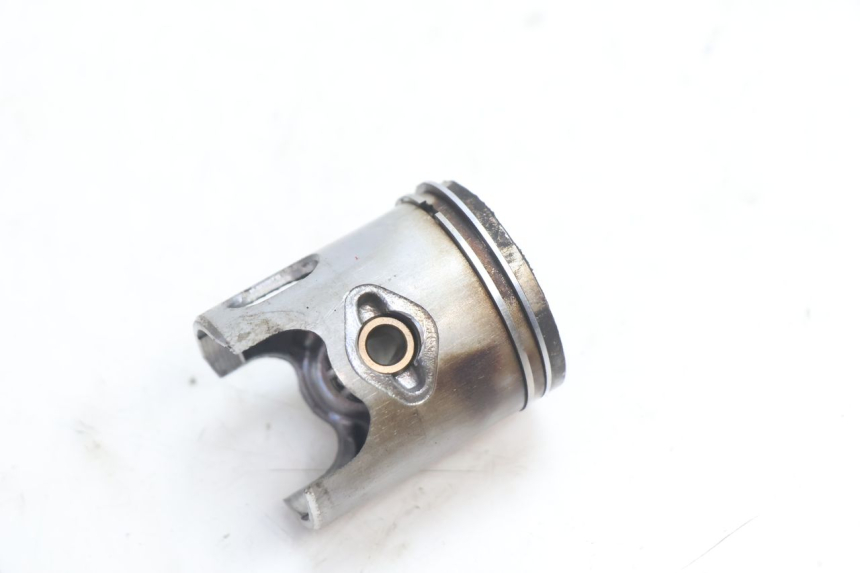 photo de CYLINDRE PISTON MBK BOOSTER SPIRIT 50 (1996 - 1999) - Zoom composants