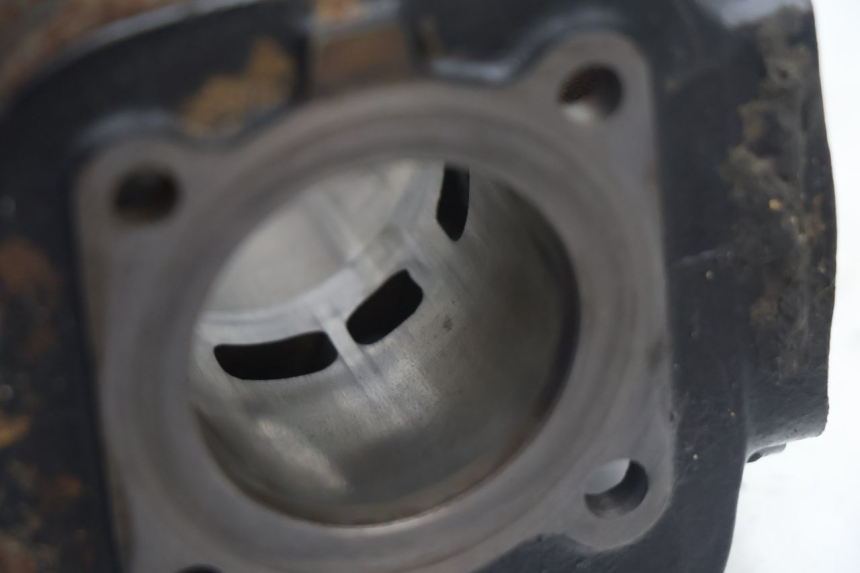 photo de CYLINDRE PISTON MBK BOOSTER SPIRIT 50 (1996 - 1999) - Zoom qualité