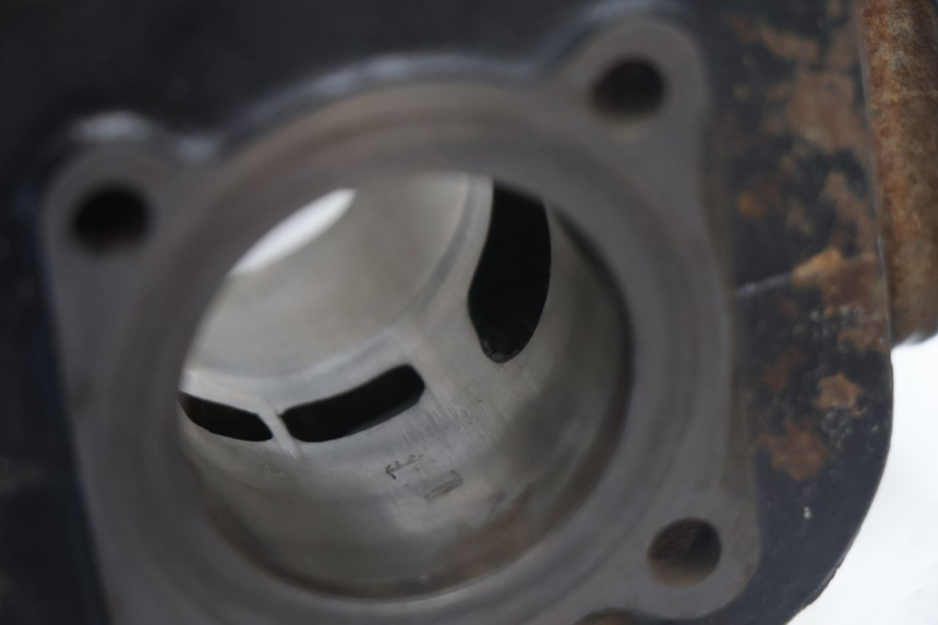 photo de CYLINDRE PISTON MBK BOOSTER SPIRIT 50 (1996 - 1999) - Vue principale