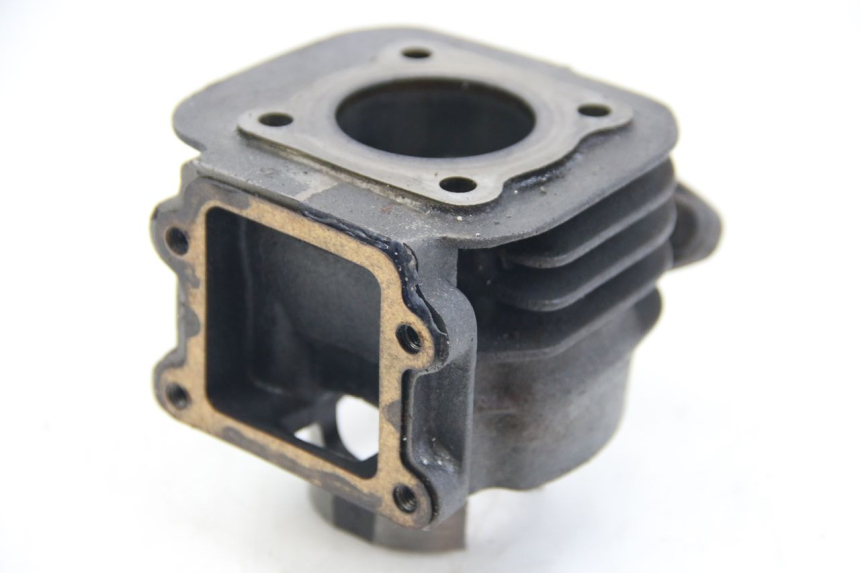 photo de CYLINDRE PISTON MBK BOOSTER SPIRIT NAKED 50 (2004 - 2017) - Autre angle de vue