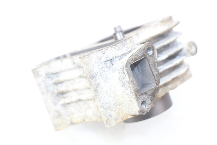 photo de CYLINDRE PISTON BAOTIAN BT 50 QT-12 50 (2007 - 2009) - Autre angle de vue