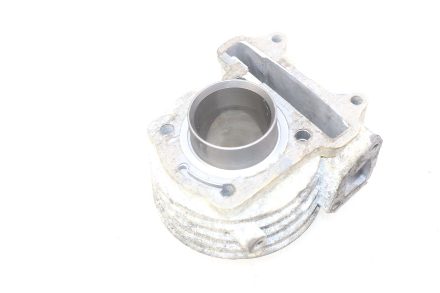 photo de CYLINDRE PISTON BAOTIAN BT 50 QT-12 50 (2007 - 2009) - Points de fixation