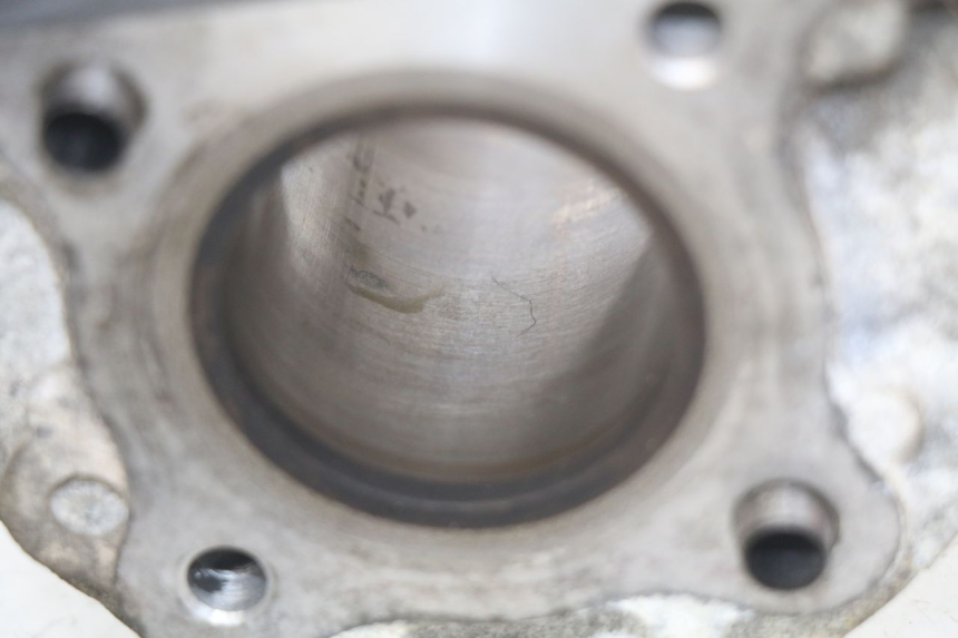 photo de CYLINDRE PISTON BAOTIAN BT 50 QT-12 50 (2007 - 2009) - Marquages et références