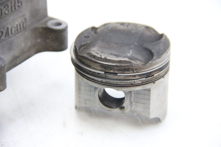 photo de CYLINDRE PISTON SUZUKI BURGMAN 125 (2007 - 2014) - Autre angle de vue