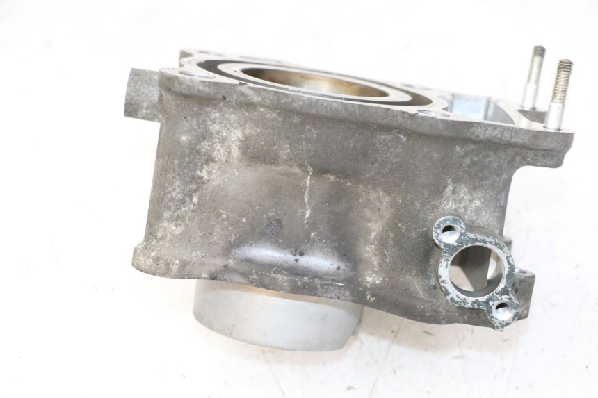 photo de CYLINDRE PISTON SUZUKI BURGMAN 125 (2007 - 2014) - Vue rapprochée