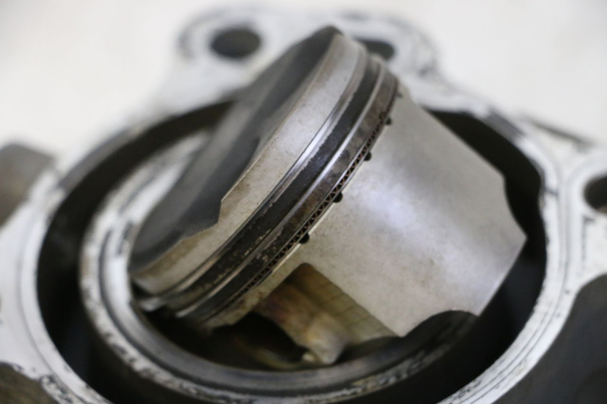 photo de CYLINDRE PISTON SUZUKI BURGMAN 125 (2007 - 2014) - Photo complémentaire