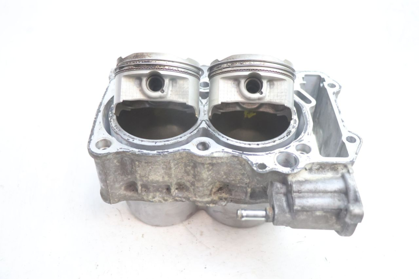 photo de CYLINDRE PISTON SUZUKI BURGMAN EXECUTIVE ABS 650 (2006 - 2012) - Vue principale