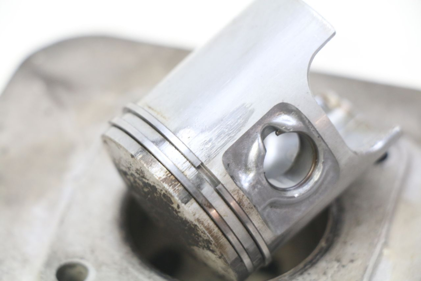 photo de CYLINDRE PISTON PEUGEOT BUXY 50 (1993 - 1998) - Photo complémentaire