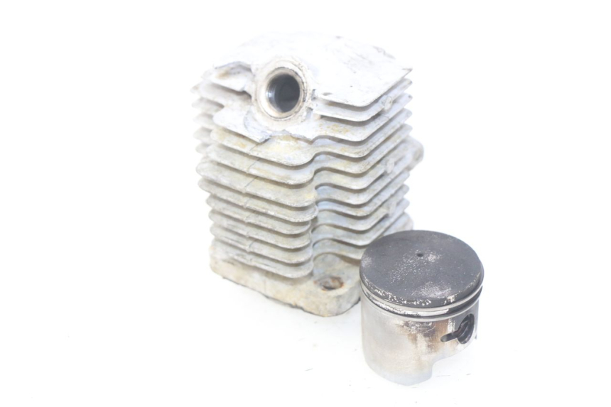 photo de CYLINDRE PISTON POCKET BIKE COURSE 50 - Vue principale