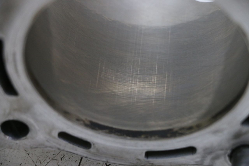 photo de CYLINDRE PISTON HONDA CRF R 250 (2020 - 2021) - Marquages et références