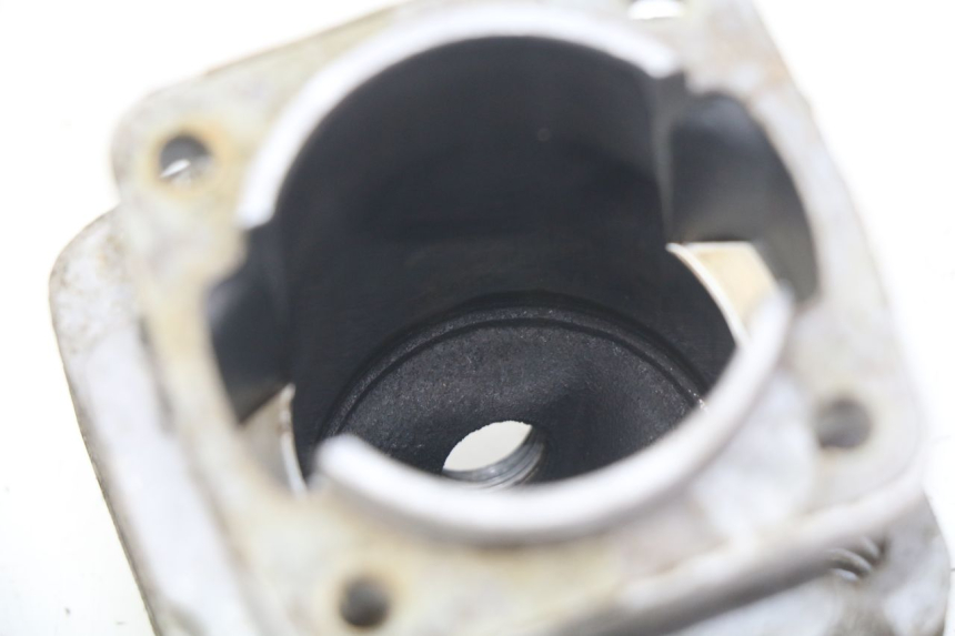 photo de CYLINDRE PISTON POCKET BIKE CROSS 50 - Autre angle de vue