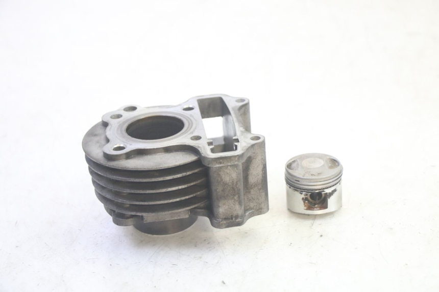 photo de CYLINDRE PISTON LONGJIA DIGITA 4T 50 (2019 - 2022) - Zoom état d’usage
