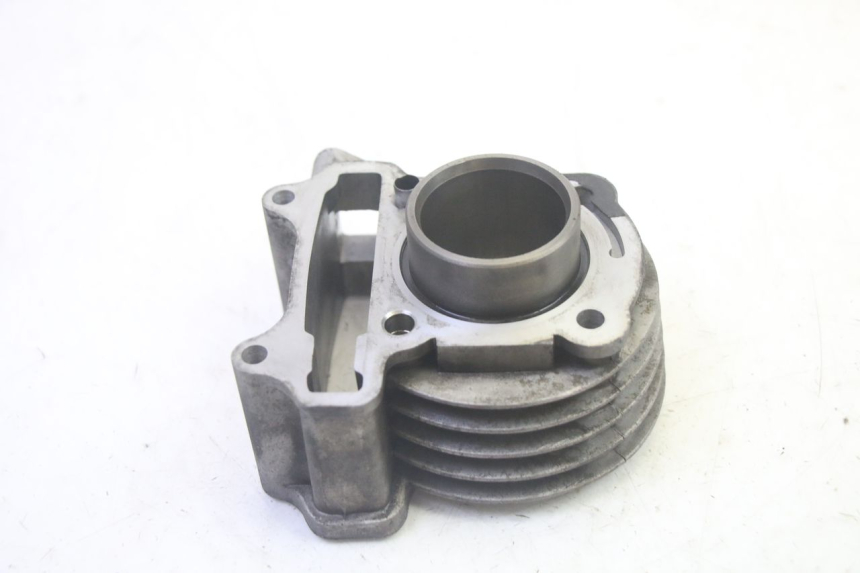 photo de CYLINDRE PISTON LONGJIA DIGITA 4T 50 (2019 - 2022) - Points de fixation