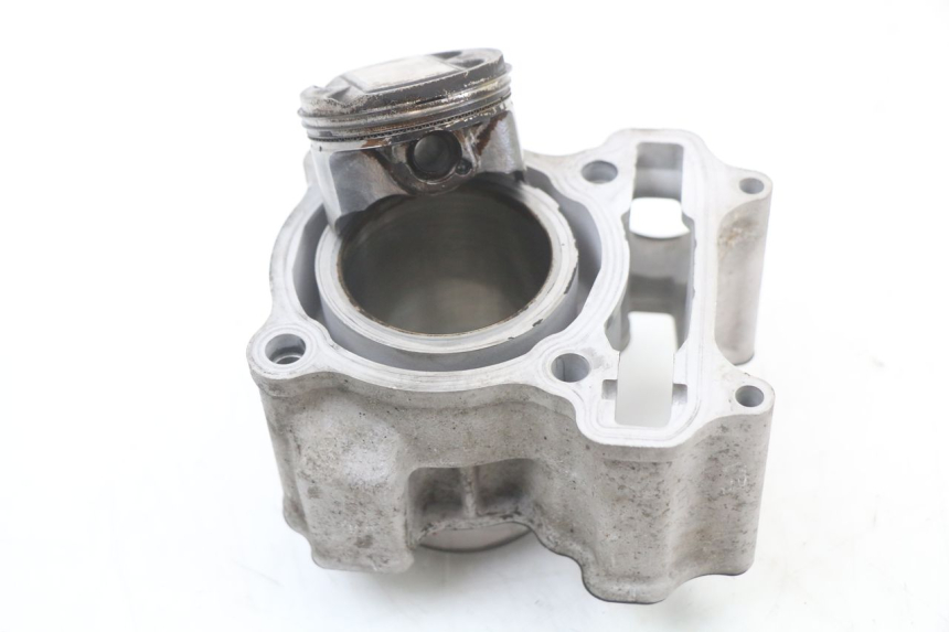 photo de CYLINDRE PISTON KYMCO DINK STREET 125 (2009 - 2014) - Vue principale