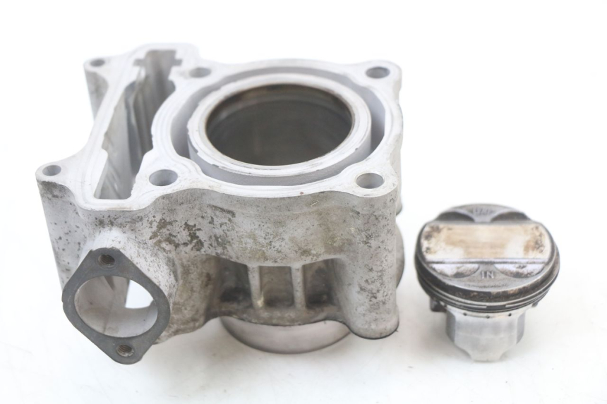 photo de CYLINDRE PISTON KYMCO DINK STREET 125 (2009 - 2014) - Zoom état d’usage