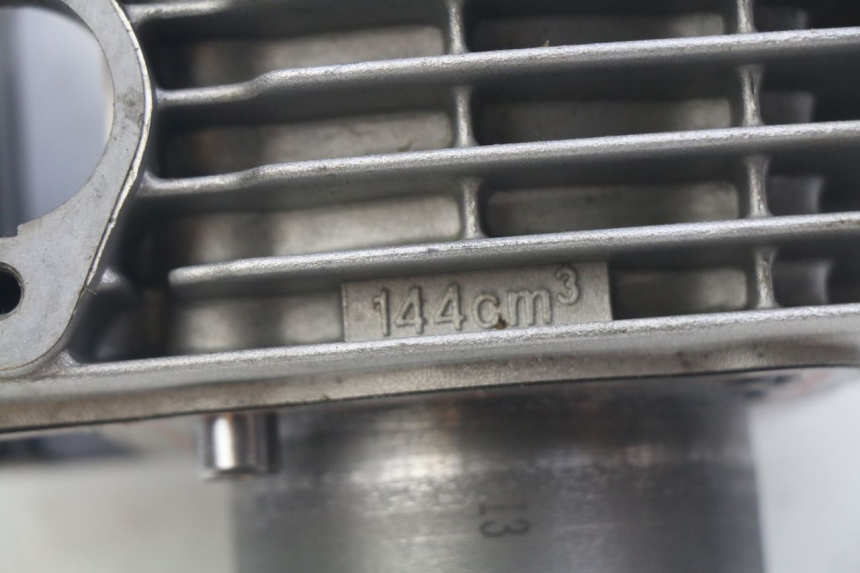 photo de CYLINDRE PISTON XTRM FACTORY DIRTBIKE BSE 150 - Vue rapprochée