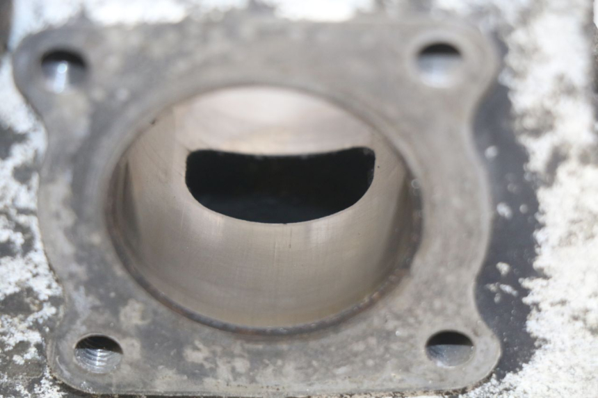 photo de CYLINDRE PISTON PEUGEOT ELYSTAR 50 (2002 - 2014) - Autre angle de vue