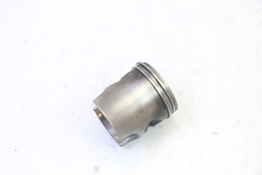 photo de CYLINDRE PISTON PEUGEOT ELYSTAR 50 (2002 - 2014) - Vue rapprochée