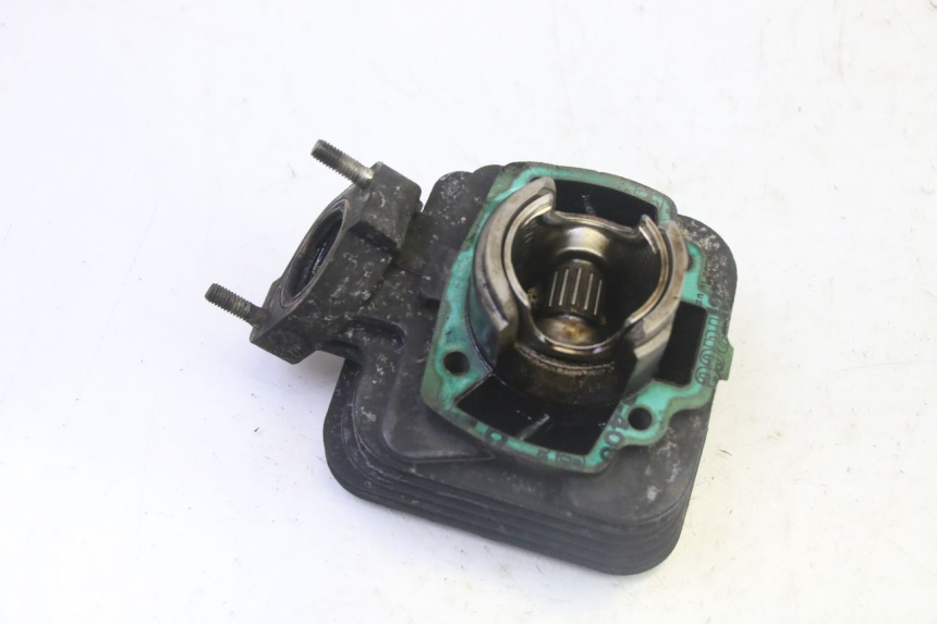 photo de CYLINDRE PISTON PEUGEOT ELYSTAR 50 (2002 - 2014) - Autre angle de vue