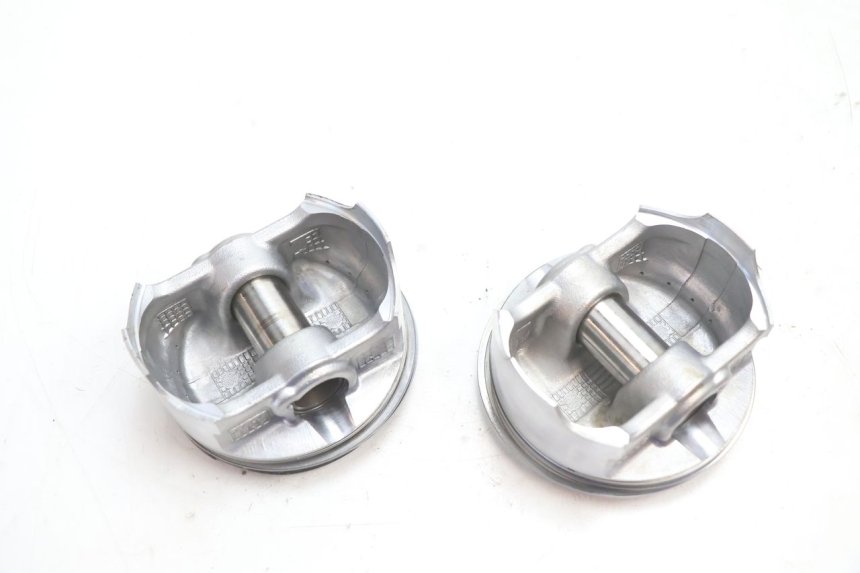 photo de CYLINDRE PISTON KAWASAKI ER-6 ER6 N 650 (2005 - 2009) - Zoom composants