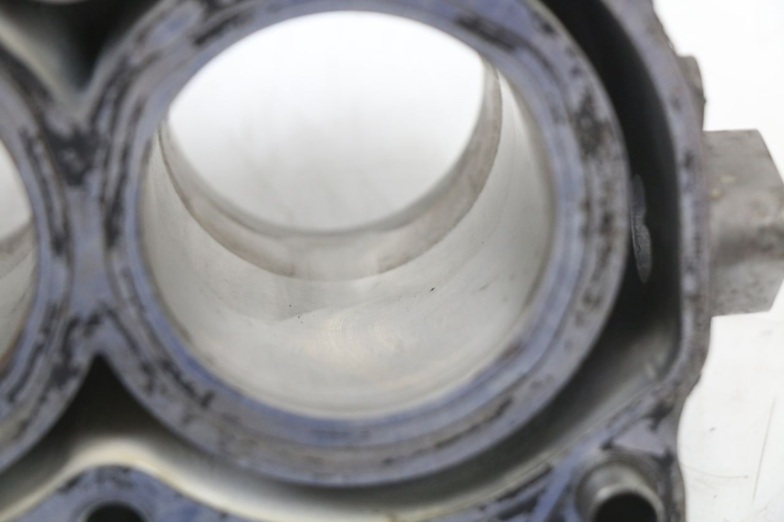 photo de CYLINDRE PISTON HONDA FJS SILVER WING SILVERWING 400 (2005 - 2008) - Détails caractéristiques