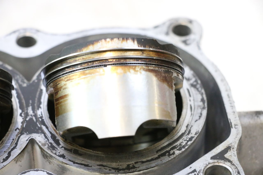 photo de CYLINDRE PISTON HONDA FJS SILVER WING SILVERWING 400 (2005 - 2008) - Détail de la pièce