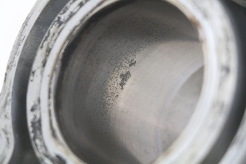 photo de CYLINDRE PISTON HONDA FJS SILVERWING SILVER WING 400 (2009 - 2016) - Zoom état d’usage