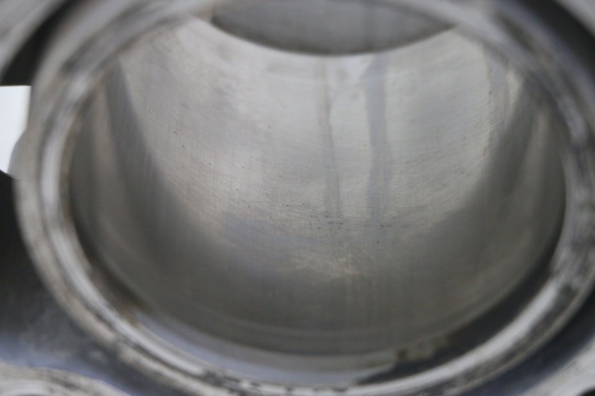 photo de CYLINDRE PISTON HONDA FORZA ABS 300 (2013 - 2017) - Zoom état d’usage