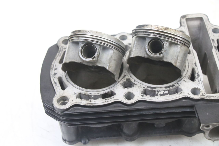 photo de CYLINDRE PISTON YAMAHA FZS FAZER 600 (2001 - 2003) - Détail de la pièce