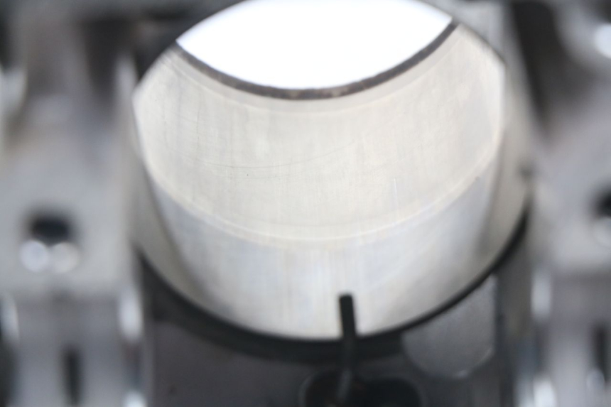 photo de CYLINDRE PISTON SUZUKI GSX-R GSXR 600 (2001 - 2003) - État de surface