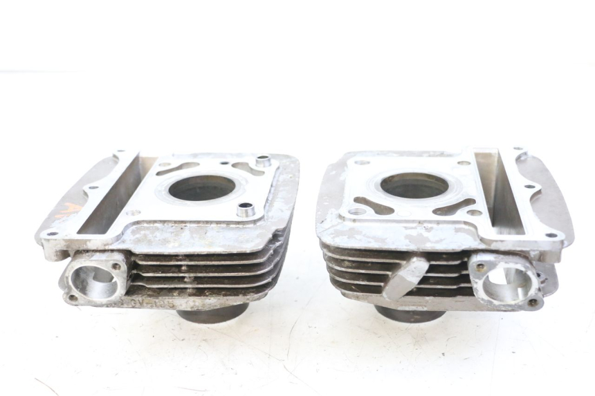 photo de CYLINDRE PISTON HYOSUNG GTR 125 (2006 - 2008) - Zoom composants