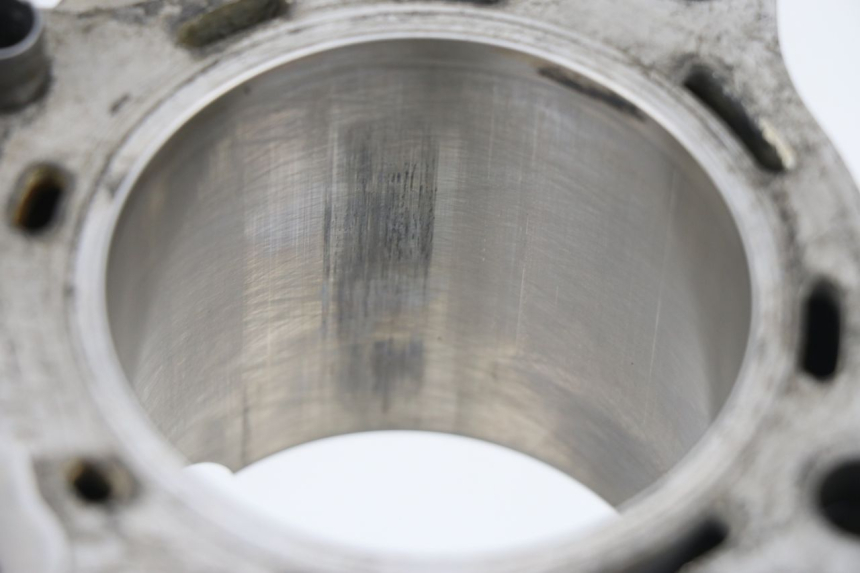 photo de CYLINDRE PISTON HONDA CRF 250 (2013 - 2016) - Points de fixation