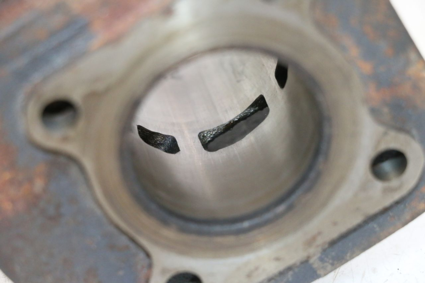 photo de CYLINDRE PISTON RIDE JUMP 2T 50 (2012 - 2017) - Autre angle de vue