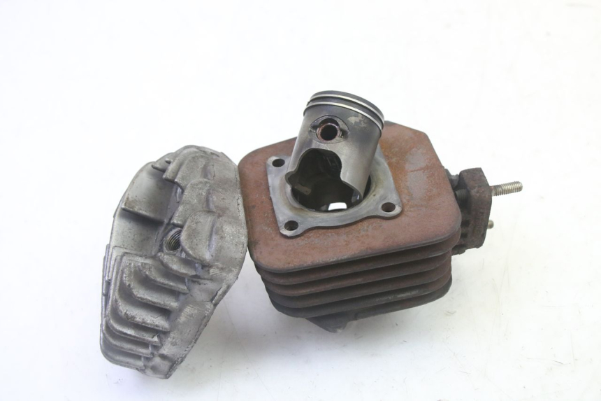 photo de CYLINDRE PISTON PEUGEOT KISBEE 2T 50 (2010 - 2017) - Détail de la pièce