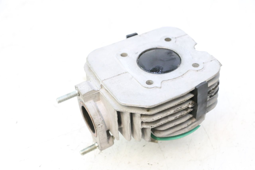 photo de CYLINDRE PISTON PEUGEOT KISBEE 2T 50 (2018 - 2022) - Détail de la pièce