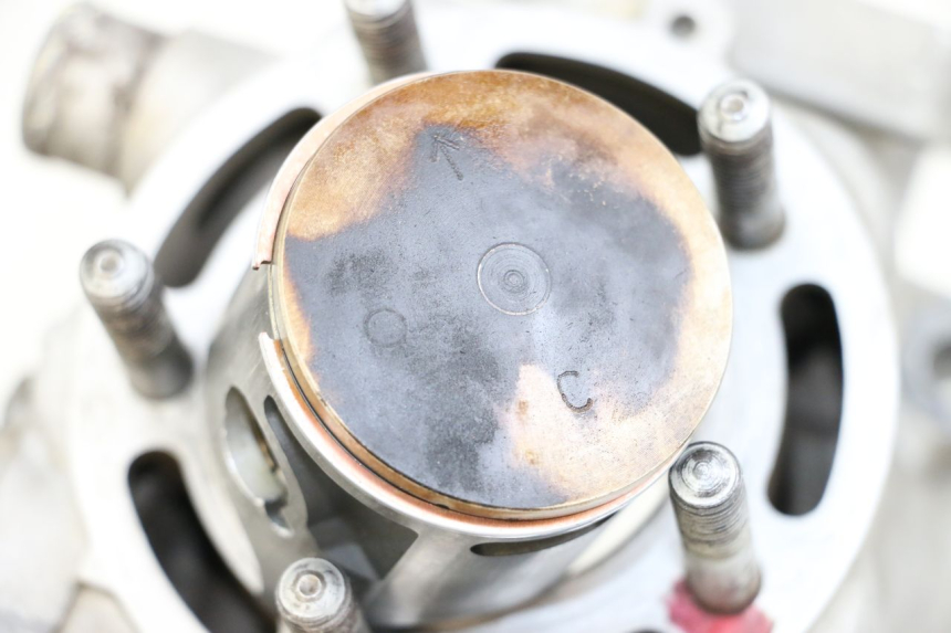 photo de CYLINDRE PISTON KAWASAKI KX 85 (2014 - 2021) - Autre angle de vue