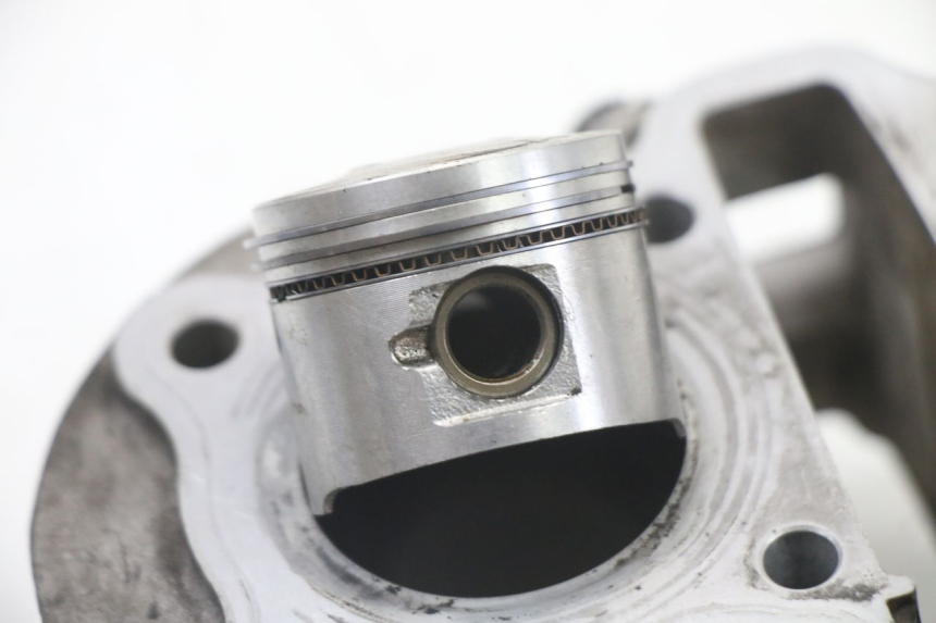 photo de CYLINDRE PISTON KYMCO DINK 4T 50 (2007 - 2018) - Zoom état d’usage