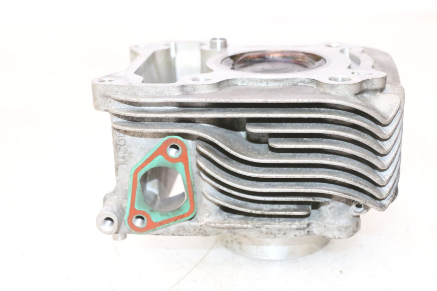 photo de CYLINDRE PISTON PIAGGIO LIBERTY IGET S 125 (2016 - 2020) - Points de fixation