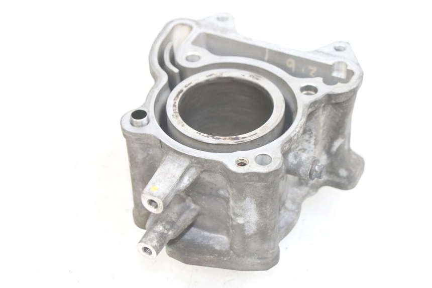 photo de CYLINDRE PISTON PIAGGIO MEDLEY 125 (2016 - 2023) - Pièce contrôlée