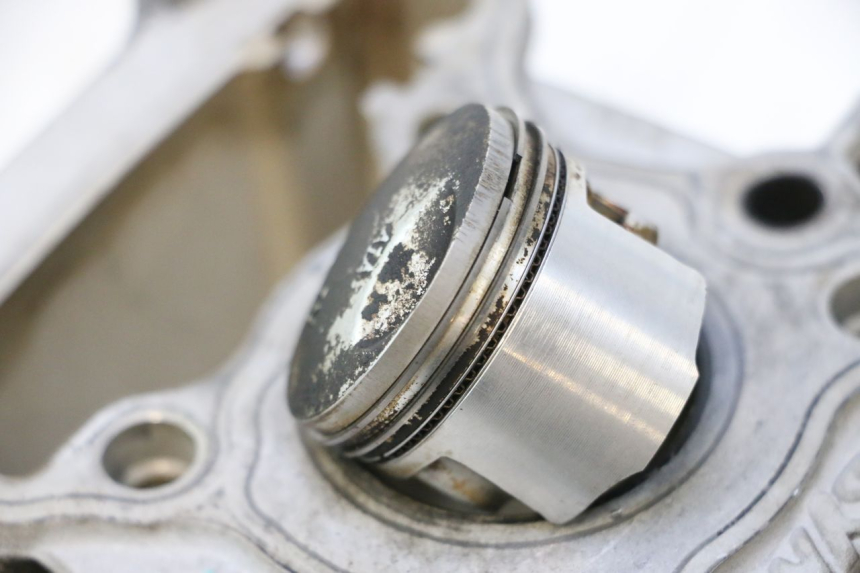 photo de CYLINDRE PISTON SYM MIO 50 (2005 - 2010) - Photo complémentaire