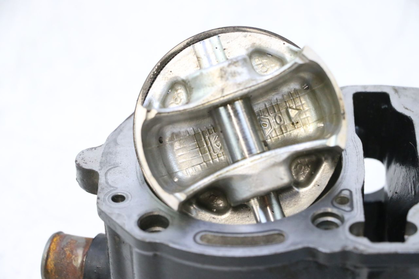 photo de CYLINDRE PISTON PIAGGIO MP3 LT 300 (2010 - 2016) - Vue rapprochée
