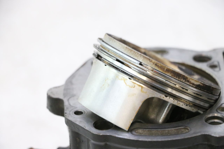 photo de CYLINDRE PISTON PIAGGIO MP3 LT 300 (2010 - 2016) - Focus structure