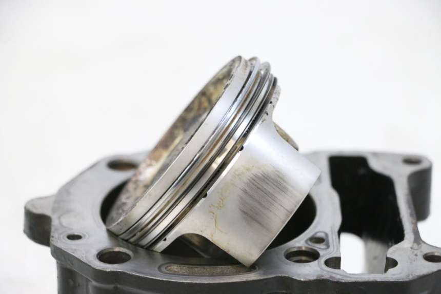 photo de CYLINDRE PISTON PIAGGIO MP3 LT 300 (2010 - 2016) - Zoom qualité