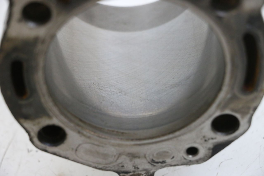 photo de CYLINDRE PISTON PIAGGIO MP3 RL 250 (2006 - 2010) - Zoom état d’usage