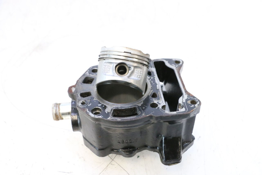 photo de CYLINDRE PISTON PIAGGIO MP3 125 (2006 - 2014) - Vue principale