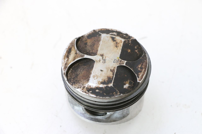 photo de CYLINDRE PISTON PIAGGIO MP3 125 (2006 - 2014) - Photo complémentaire