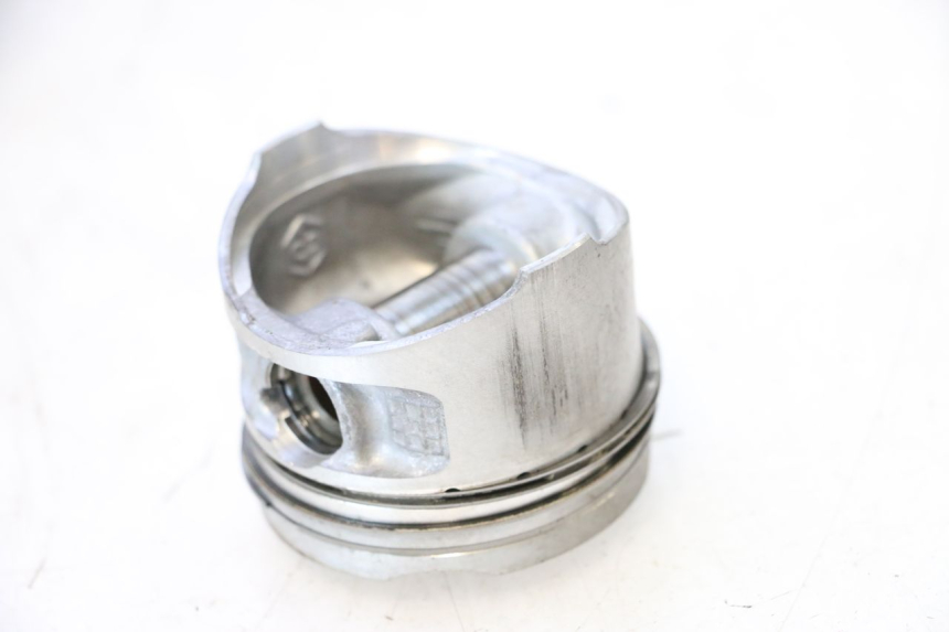 photo de CYLINDRE PISTON PIAGGIO MP3 125 (2006 - 2014) - Focus structure