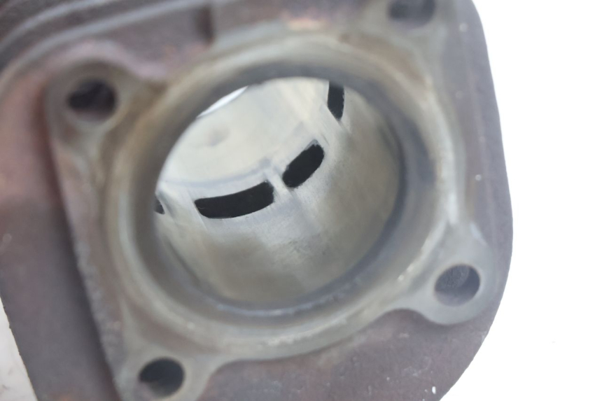 photo de CYLINDRE PISTON YAMAHA NEO'S NEOS 2T 50 (1998 - 2007) - Détails caractéristiques